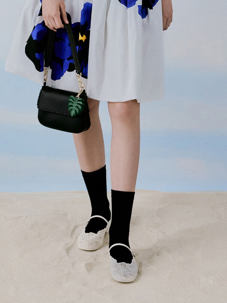 Tas Bahu Braided Blume, Black, hi-res