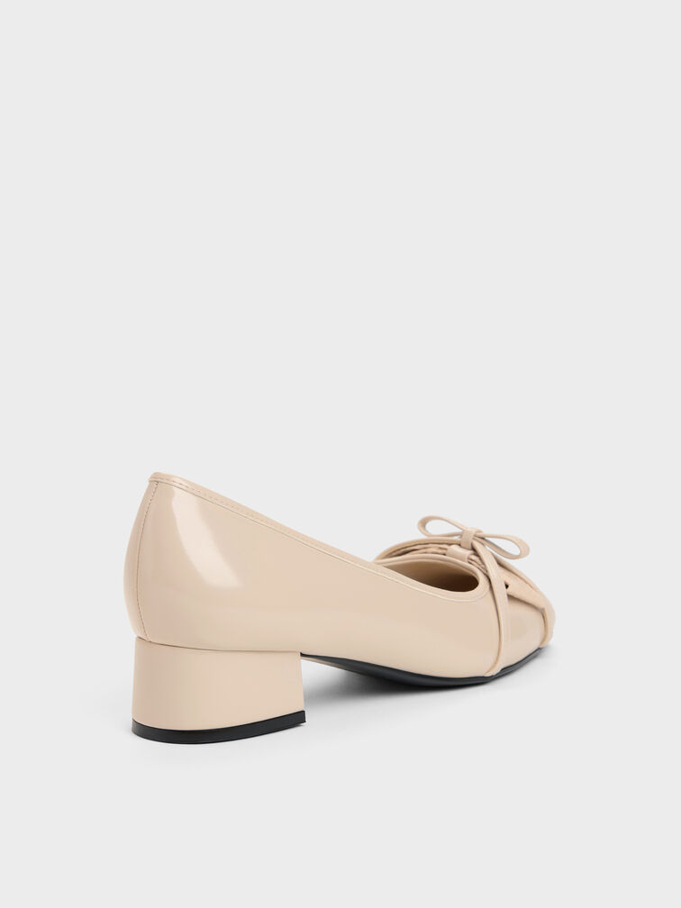 Sepatu Pumps Bettina Double-Bow, Beige, hi-res