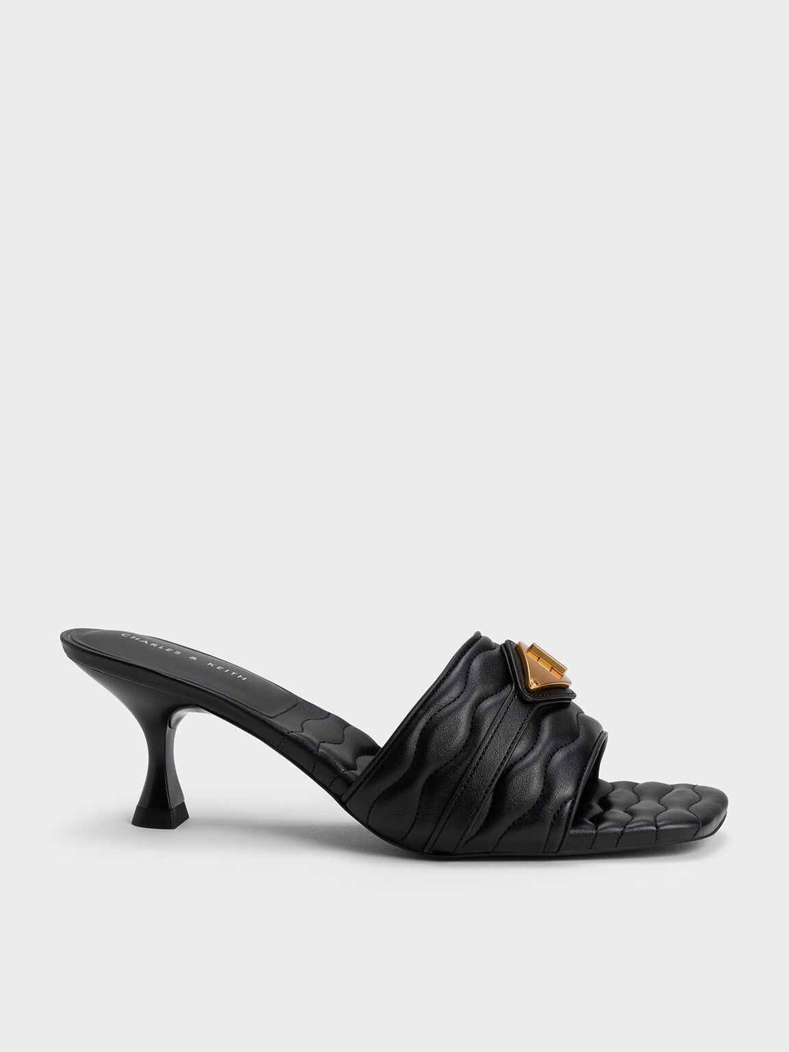 Sepatu Mules Padded Heeled Metallic Accent, Black, hi-res