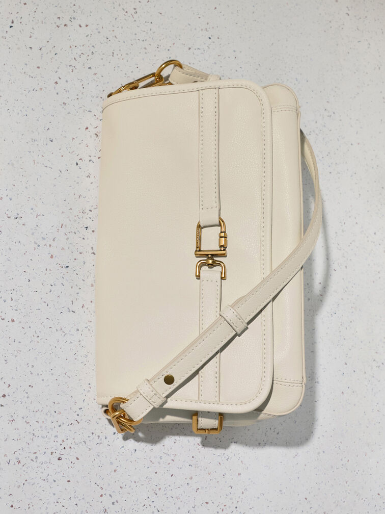 Tas Bahu Belted Metallic-Buckle Gwynne, Cream, hi-res