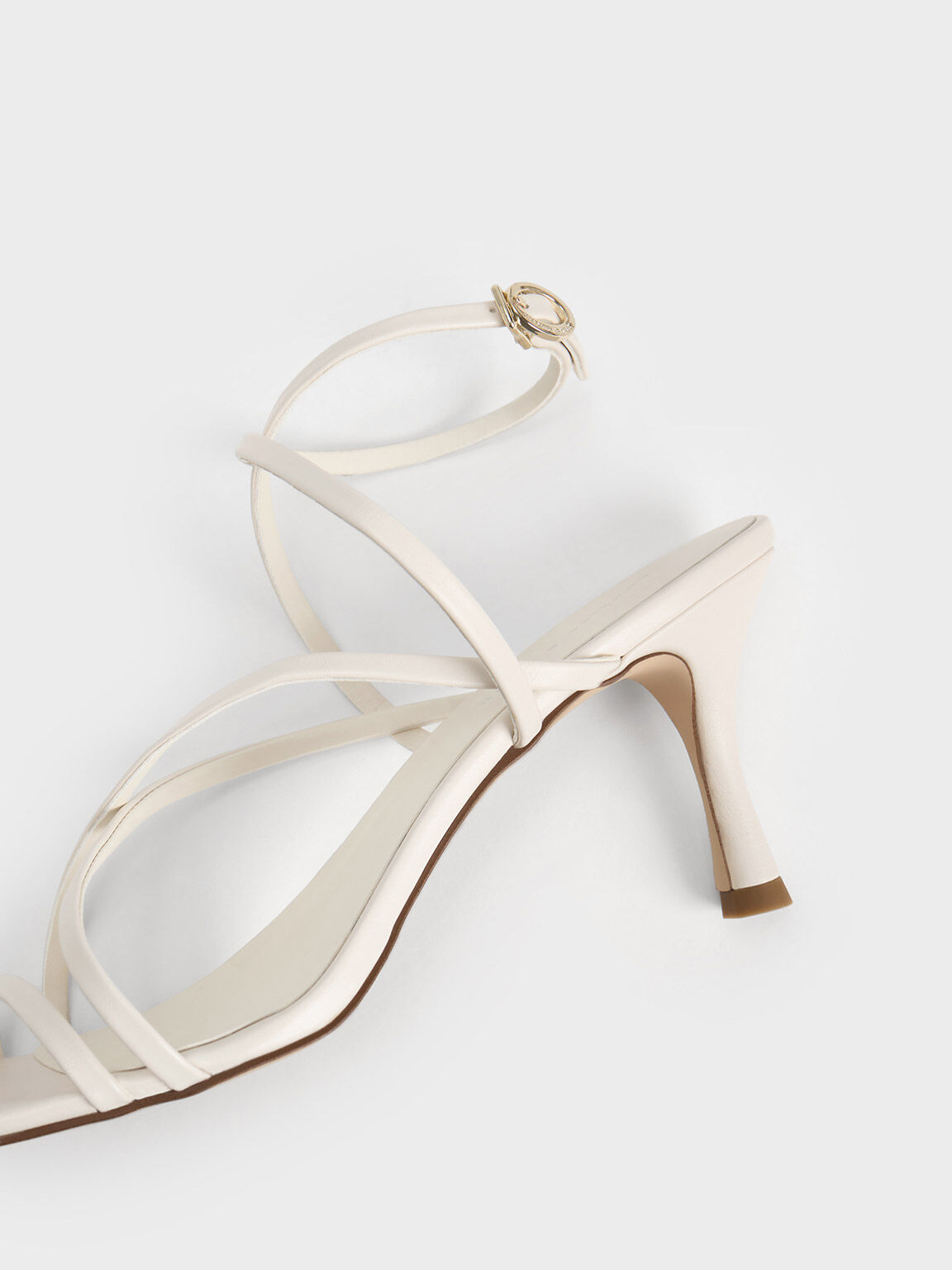 Sandal Strappy Textured Crossover, Cream, hi-res