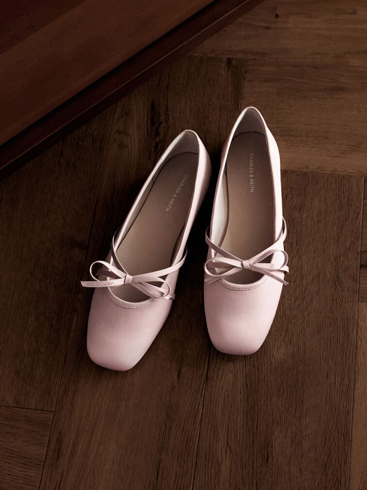 Sepatu Flats Balet Bow Satin, Pink, hi-res