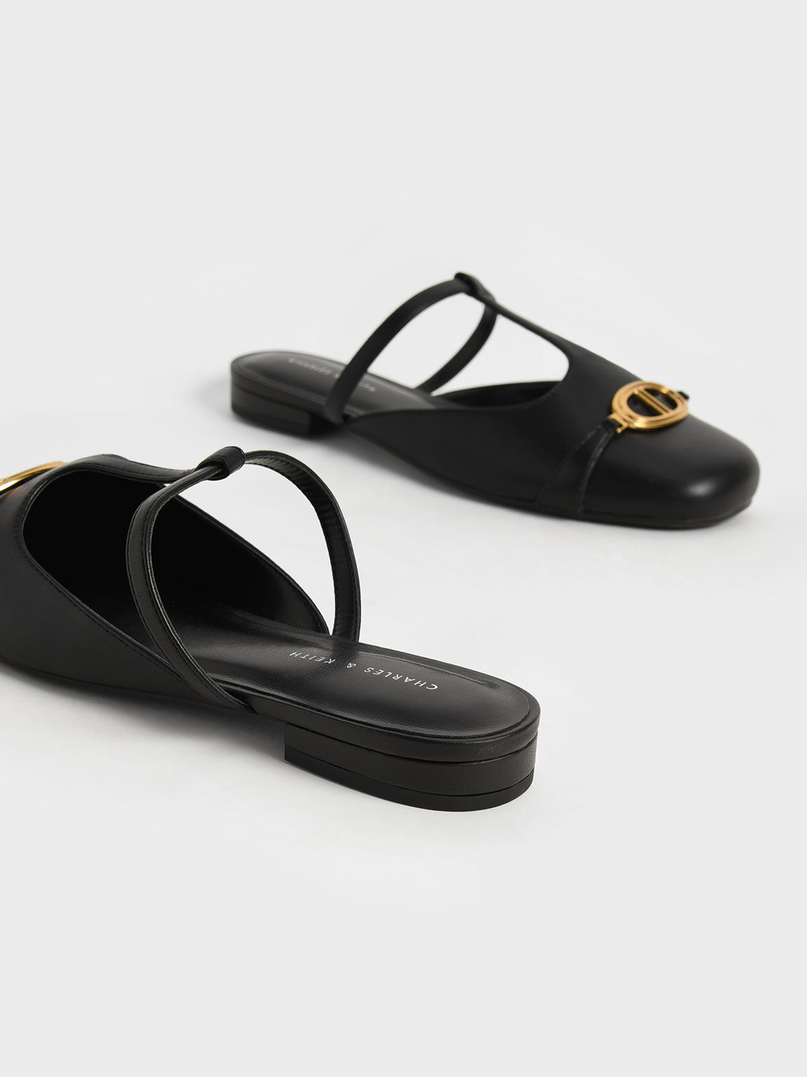mules black flat