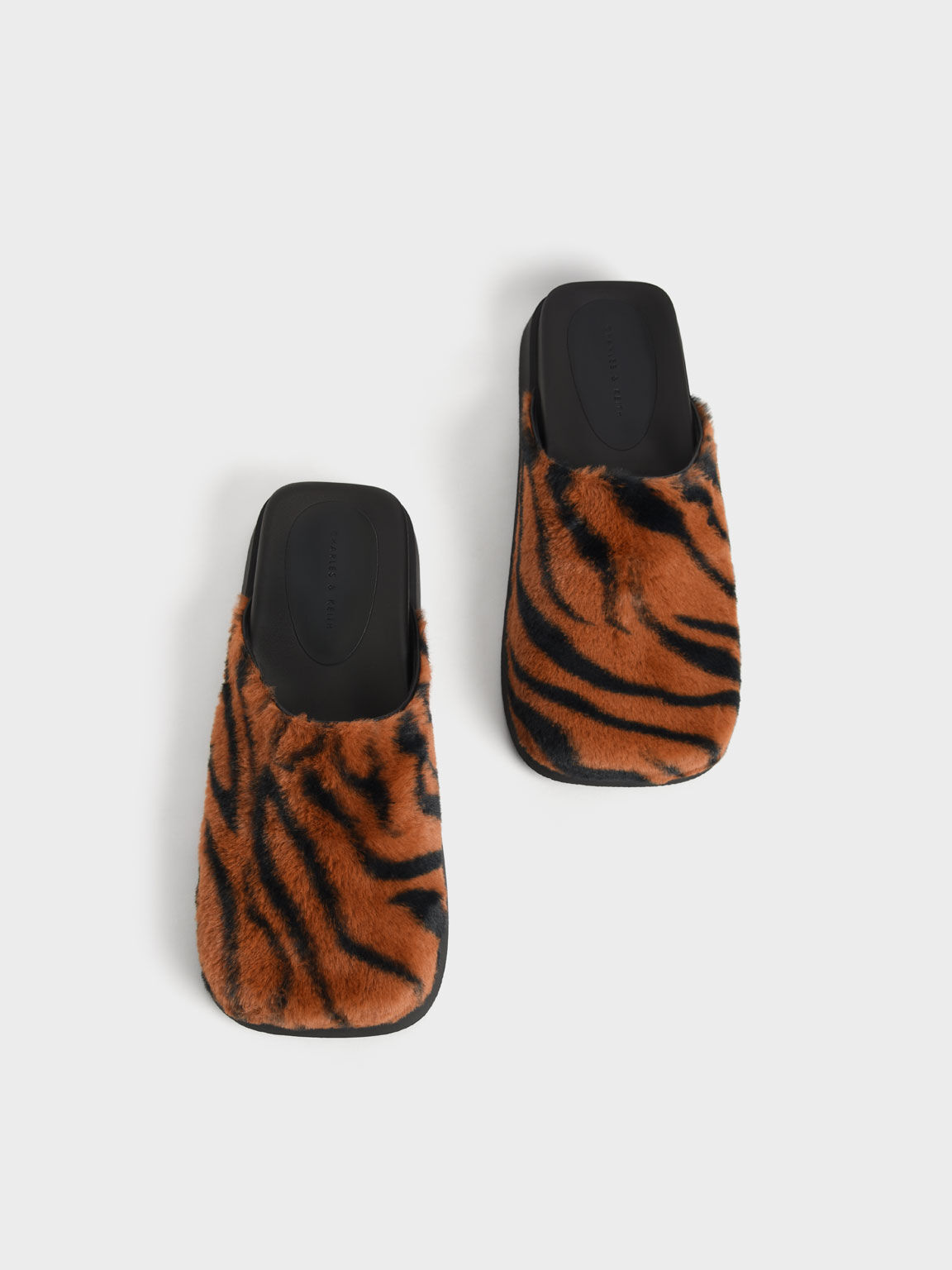 Sepatu Mules Marcy Furry Flat, Animal Print Orange, hi-res