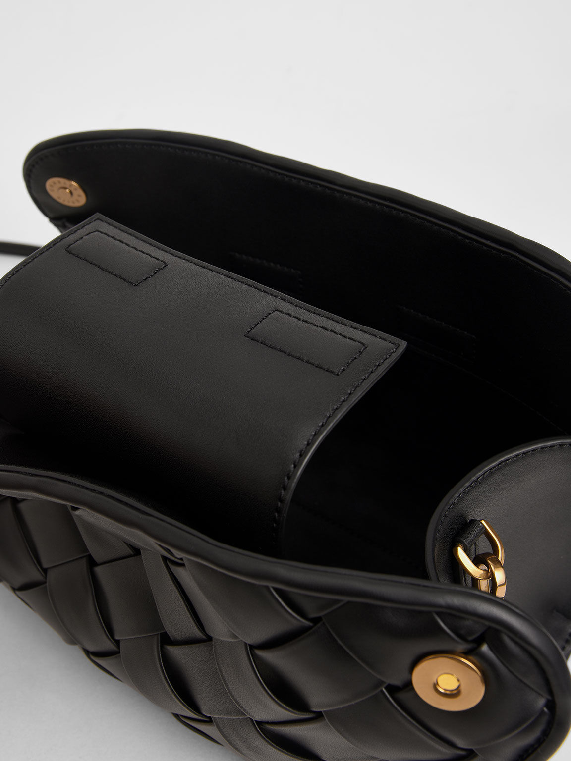 Black Woven Shoulder Bag - CHARLES & KEITH ID