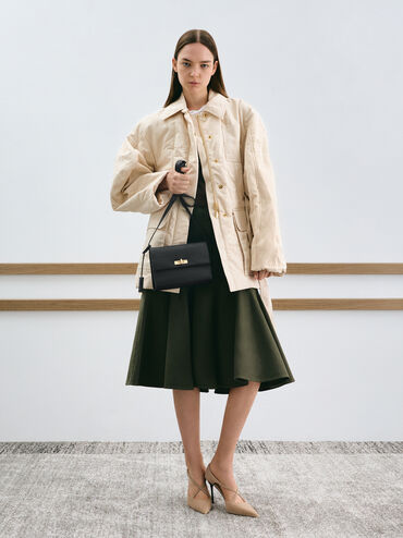 Tas Selempang Turn-Lock Chance Recycled Leather, Black, hi-res