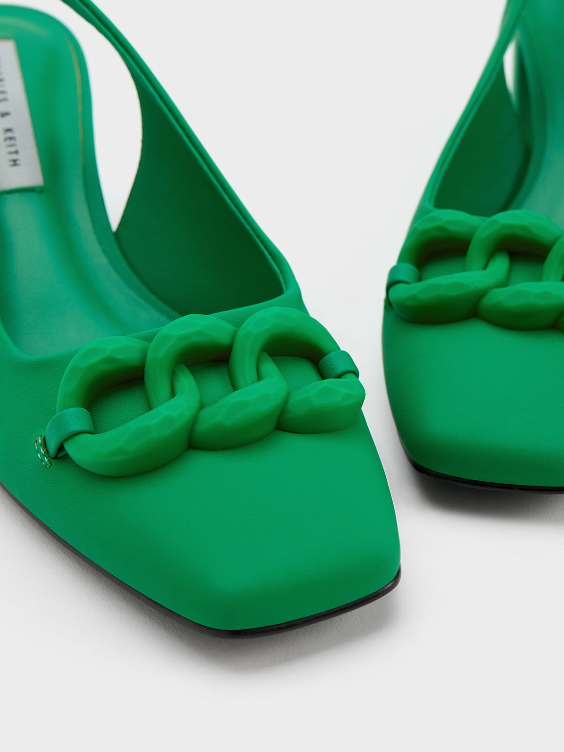 Sepatu Pumps Slingback Chunky Chain-Link, Green, hi-res