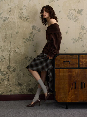 Sepatu Pumpd Pointed-Toe Metallic-Accent Erinna, Burgundy, hi-res