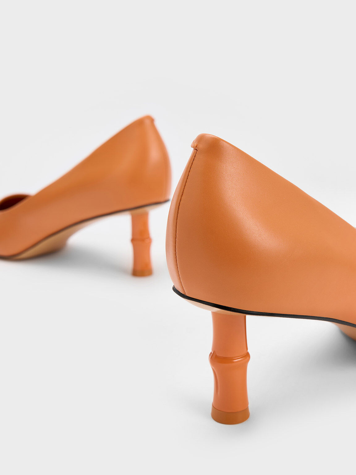 Sepatu Pumps Bamboo Heel Pointed-Toe, Orange, hi-res