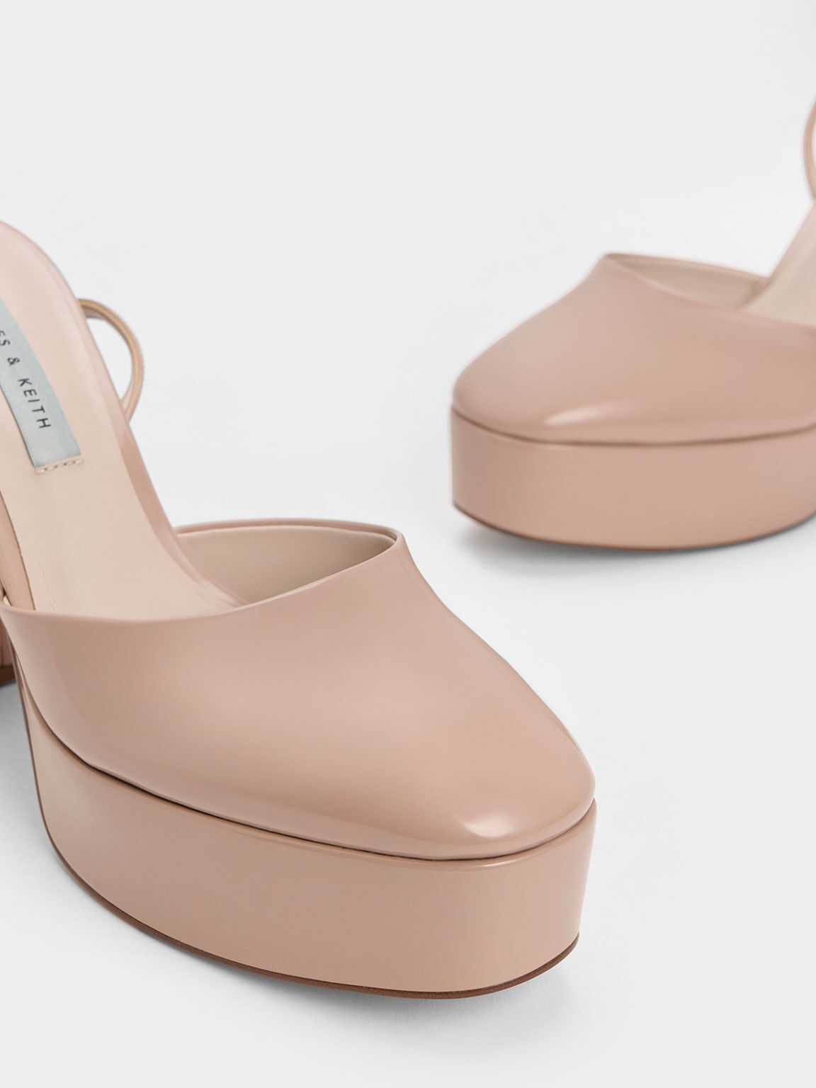 Sepatu Pumps Platform Ankle-Strap Patent, Nude, hi-res