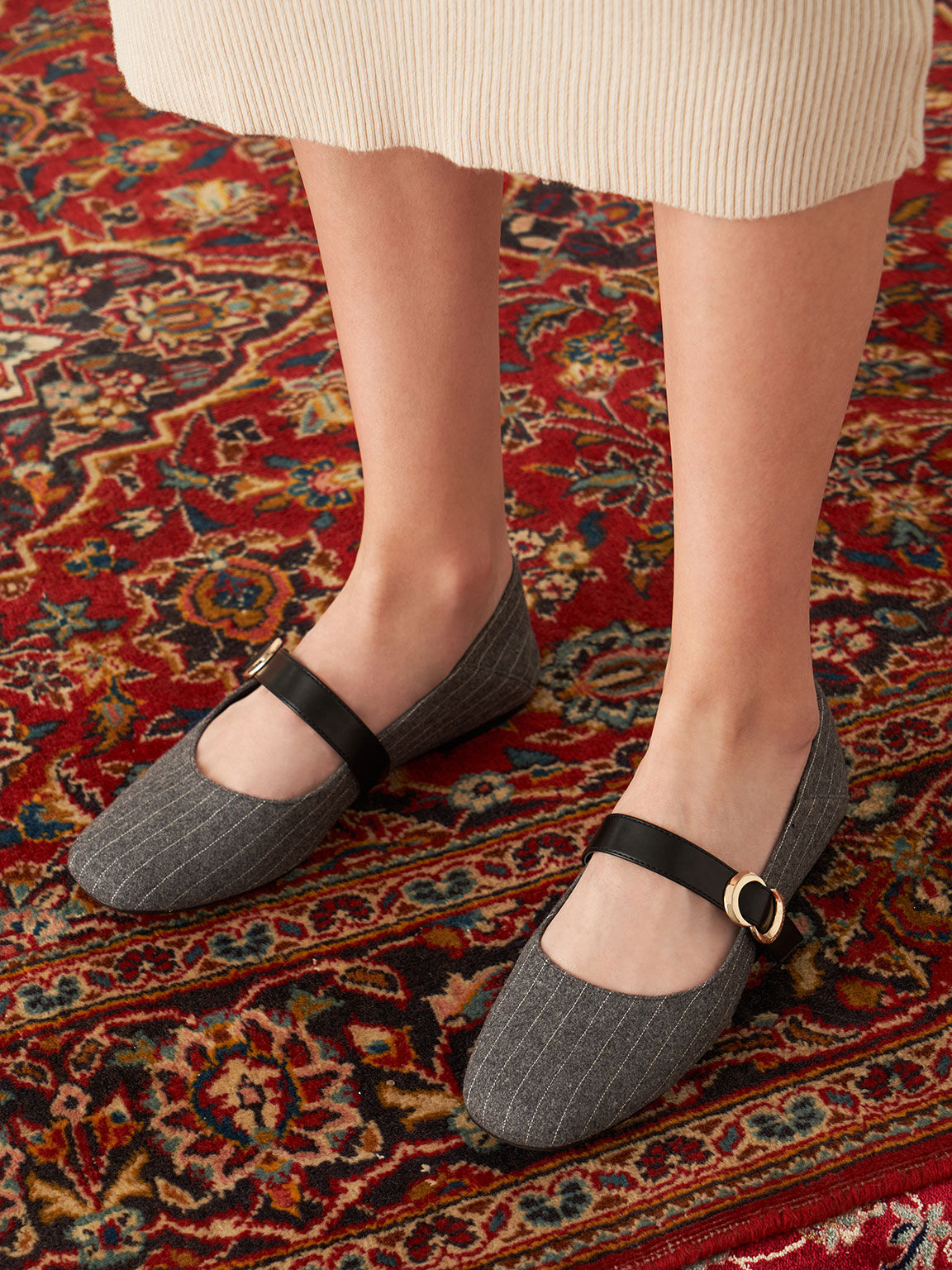Sepatu Mary Jane Ballerina Flats Metallic Accent, Grey, hi-res