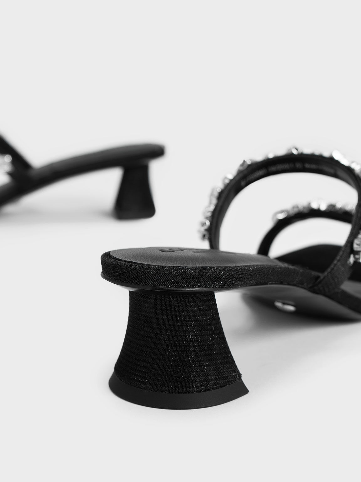 Sepatu Mules Sculptural Heel Glittered Gem-Encrusted, Black, hi-res
