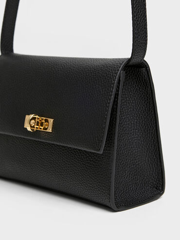 Tas Selempang Turn-Lock Chance Recycled Leather, Black, hi-res