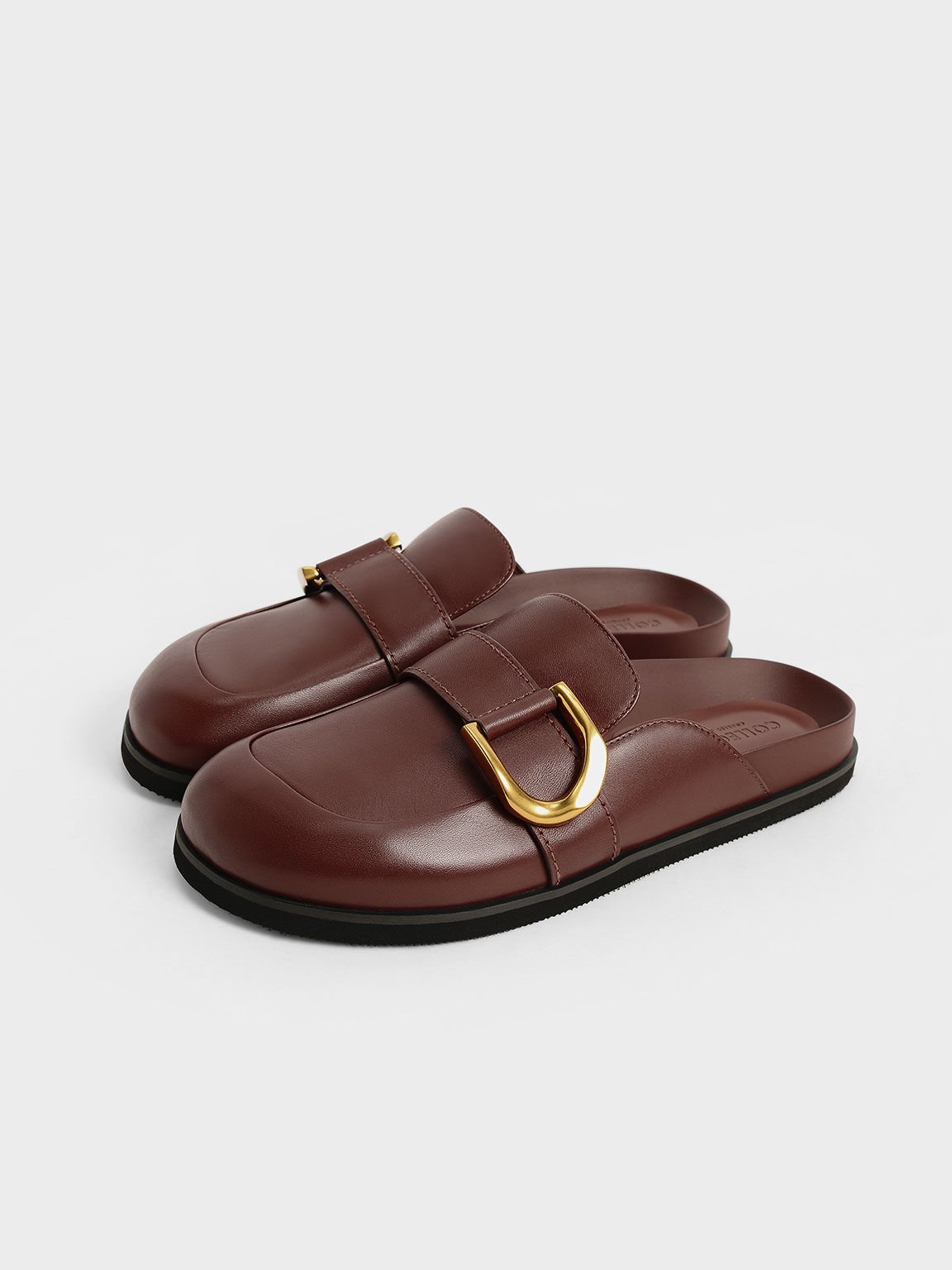 Sepatu Loafer Gabine Buckled Leather, Brown, hi-res