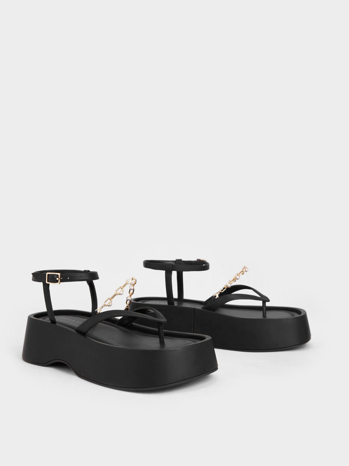 Sandal Flatforms Savannah Chain-Embellished Ankle-Strap, Black, hi-res