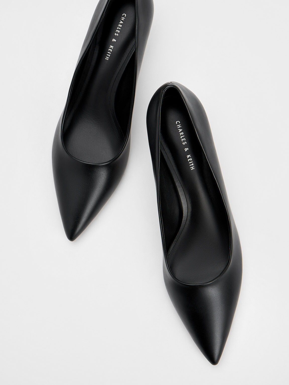 Sepatu Pumps Bamboo Heel Pointed-Toe, Black, hi-res