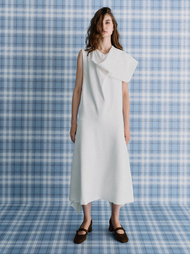 Sepatu Pumps Mary Jane Metallic-Buckle Lando Faux Suede, Dark Brown Textured, hi-res