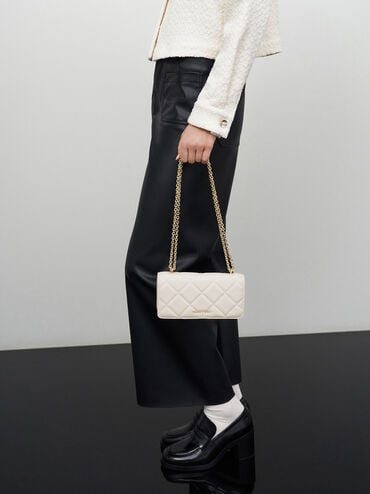 Dompet Panjang Chain-Handle Quilted Paffuto, Cream, hi-res