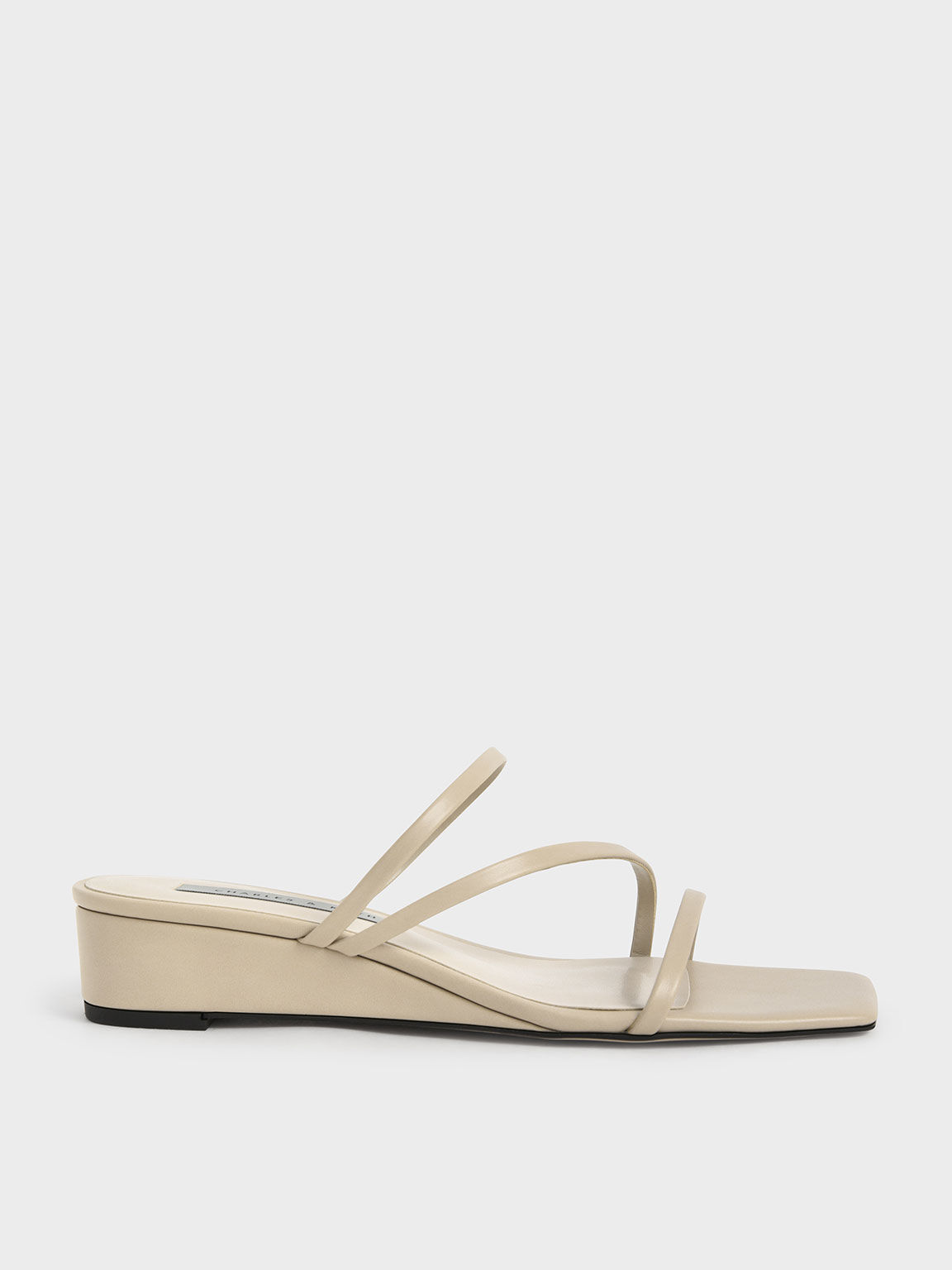 sandals beige