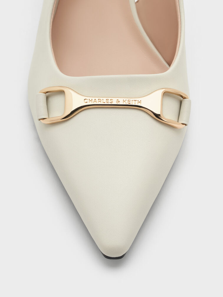 Sepatu Slingback Pumps Metallic-Accent Leslie, Chalk, hi-res