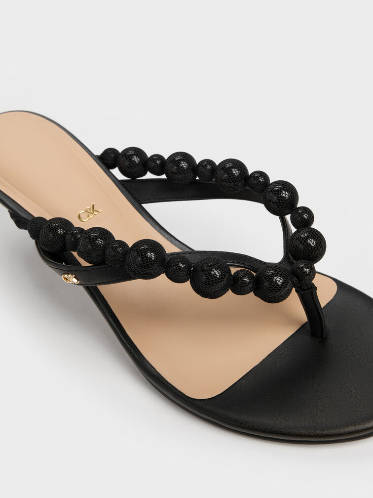 Sepatu Kitten Heels Thong Beaded Leather, Black, hi-res