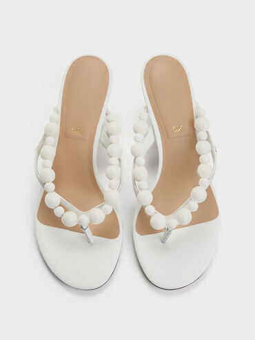 Sepatu Kitten Heels Thong Beaded Leather, Chalk, hi-res