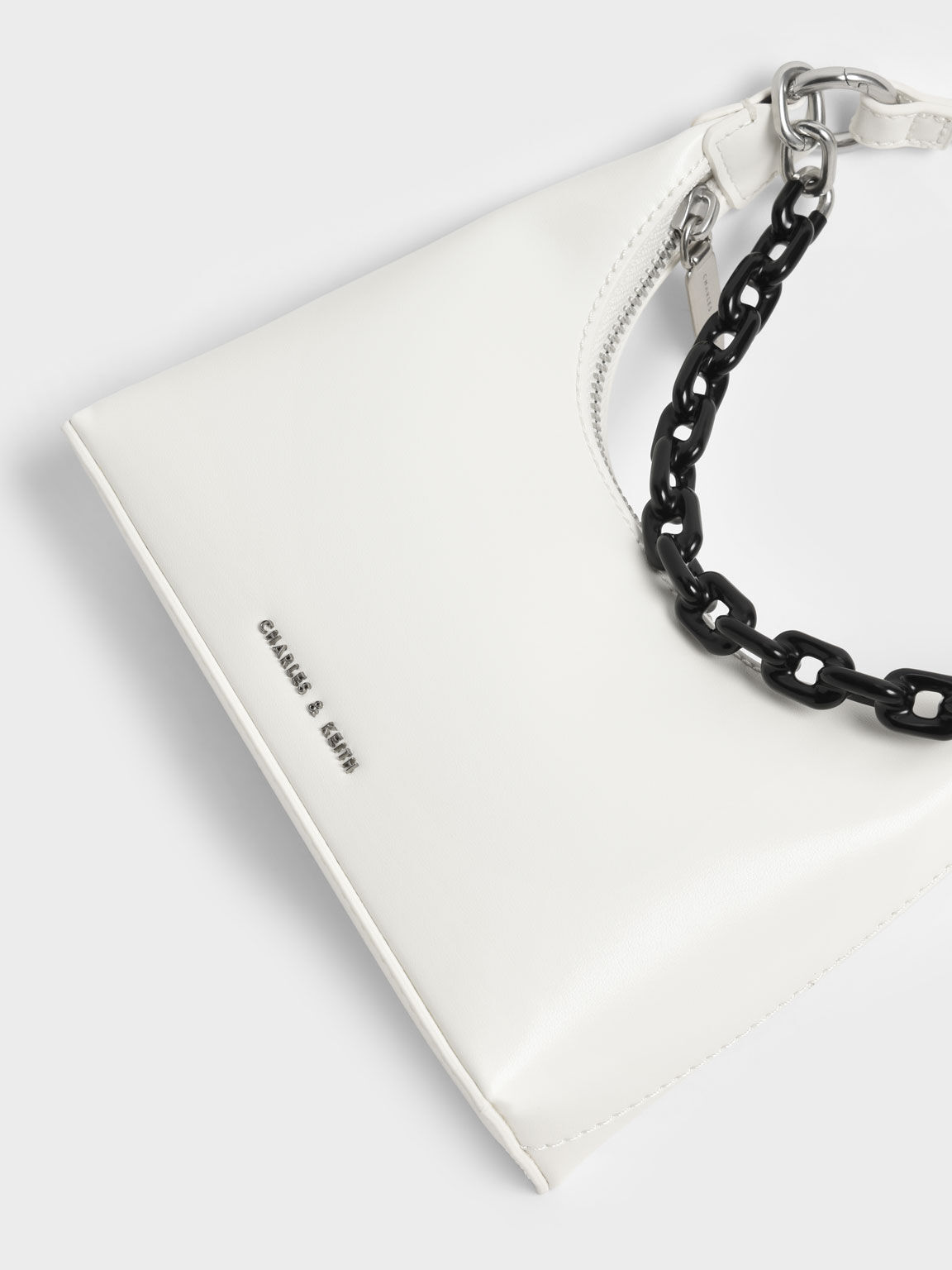 Koi Chain Handle Shoulder Bag, White, hi-res