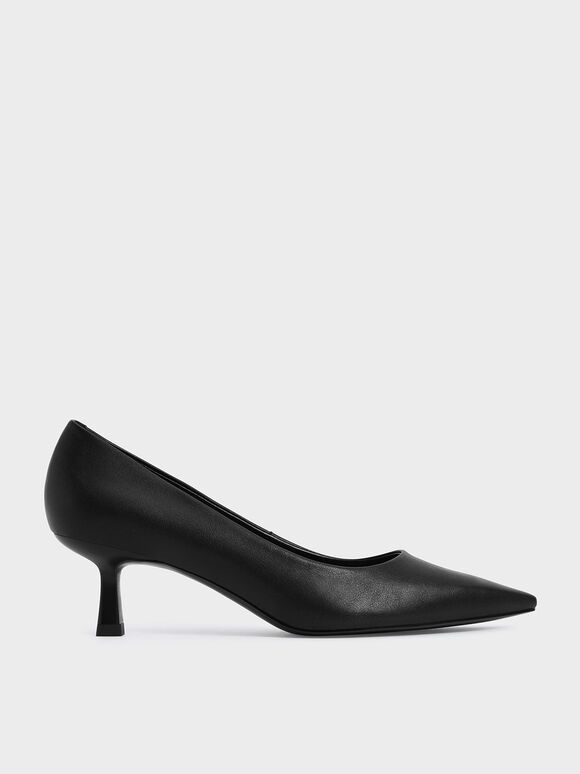 Sepatu Pumps Pointed Kitten Heel, Black, hi-res