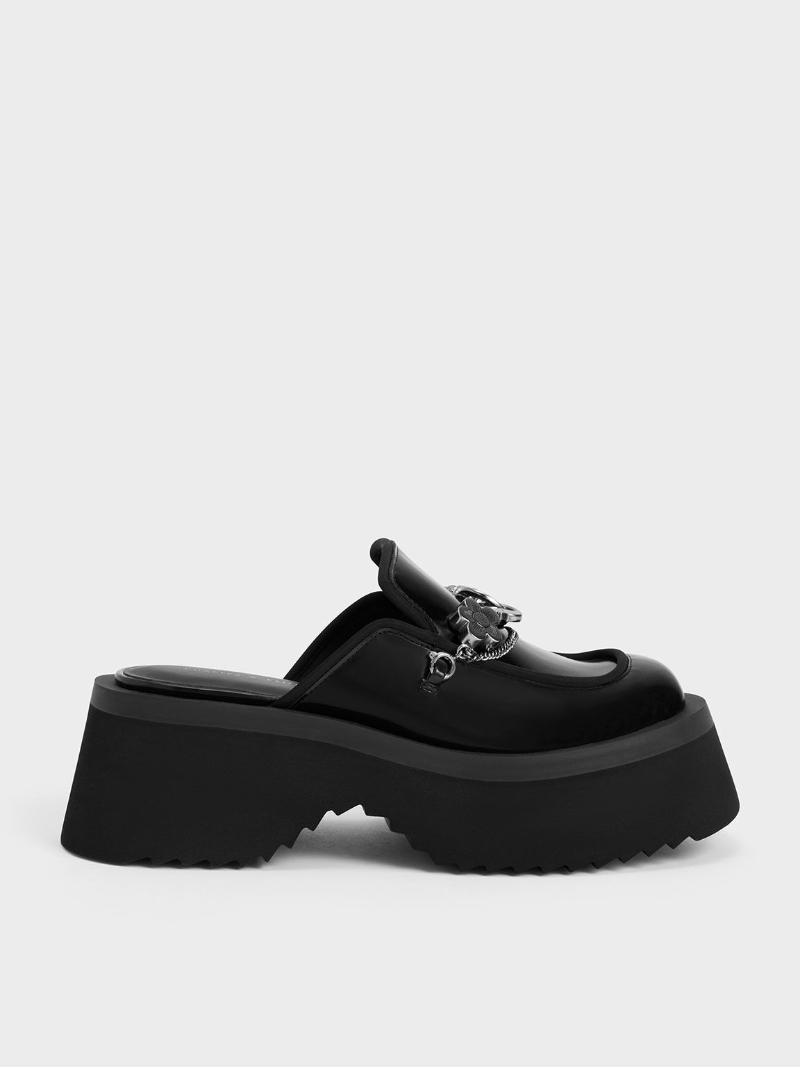 Sepatu Mules Platform Embellished Lotso, Black, hi-res