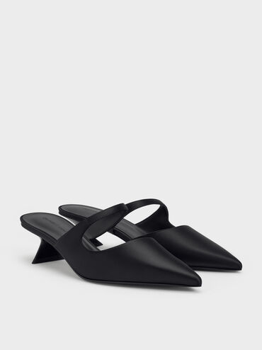 Sepatu Pumps Sculptural Heel Vada Asymmetric, Black, hi-res