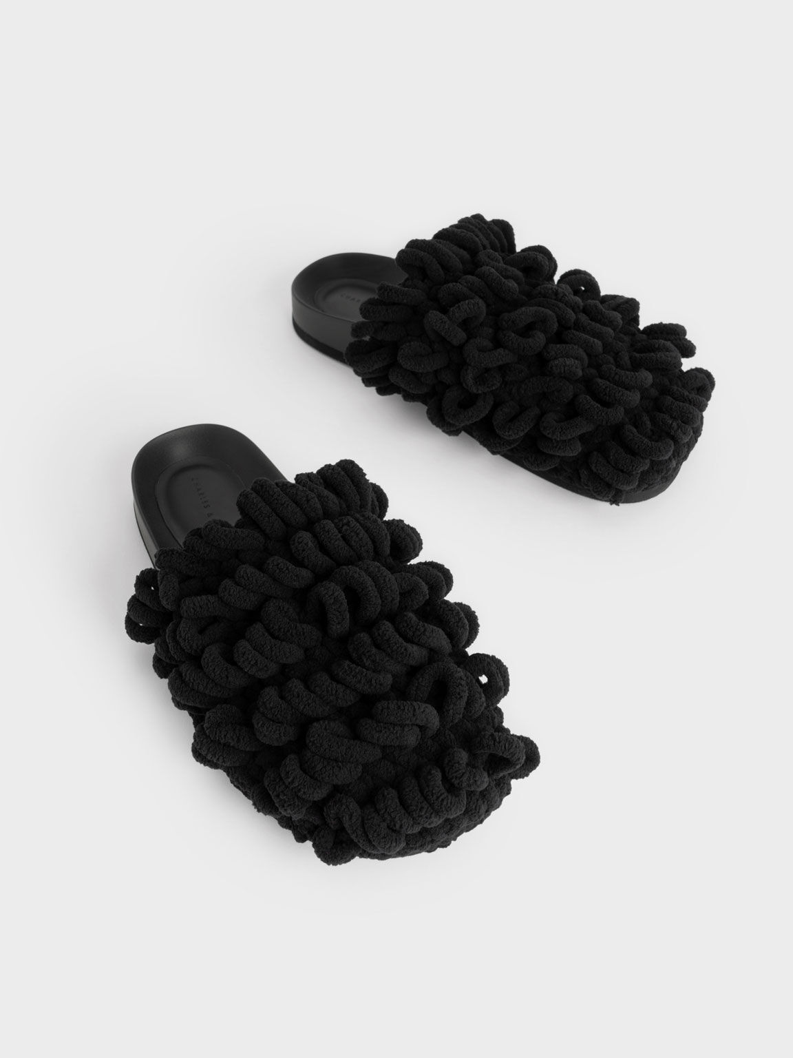 Sepatu Mules Flat Textured, Black, hi-res