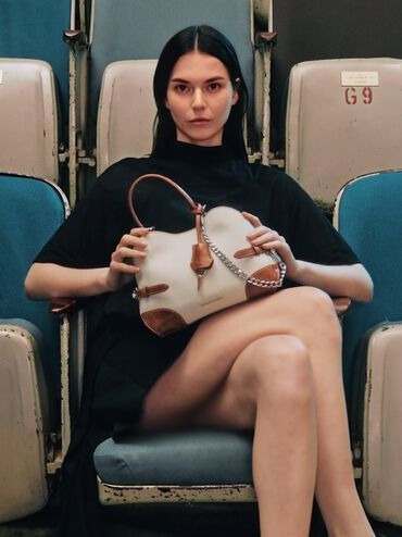 Tas Tote Side-Belt Chain Delfina Kanvas, Multi, hi-res