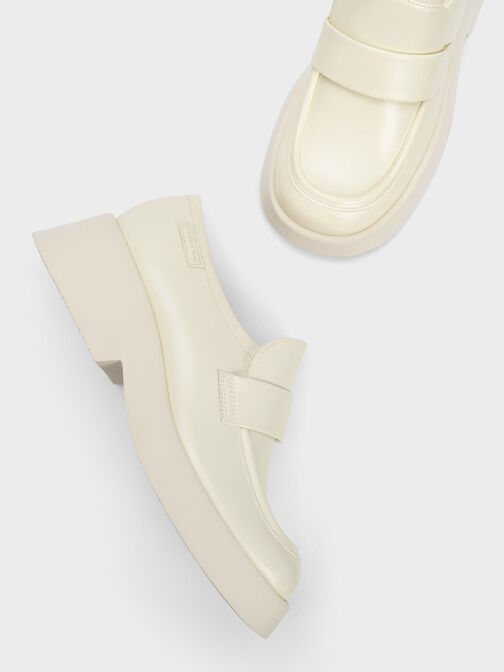 Sepatu Loafers Giselle Strap Chunky Patent, Cream, hi-res