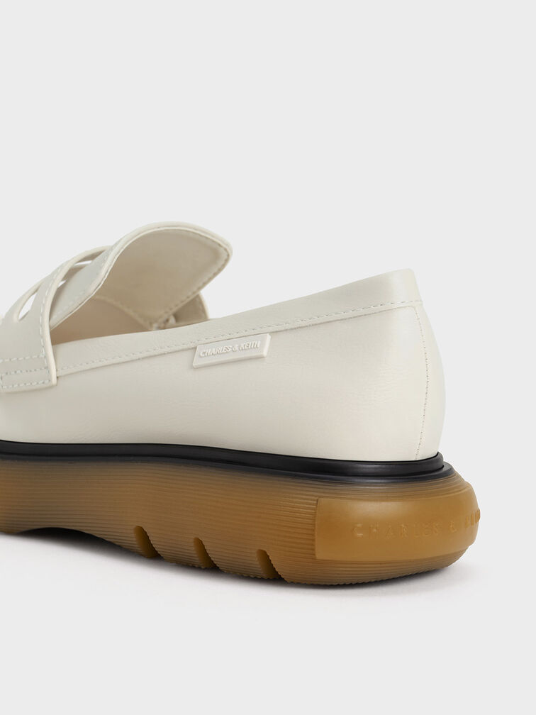 Sepatu Penny Loafers Ruched Ridged-Sole, White, hi-res