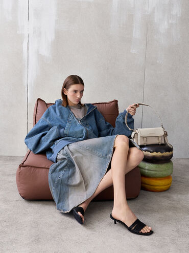 Tas Selempang Buckled Levy Nilon, Dusted Oat, hi-res