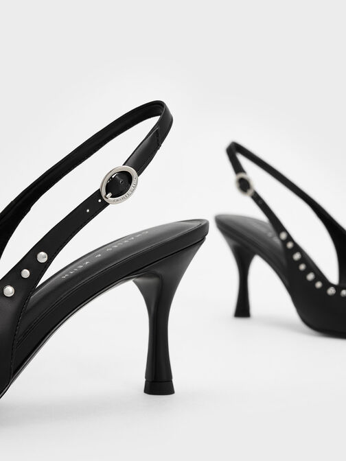 Sepatu Slingback Pumps Studded Pointed-Toe, Black, hi-res