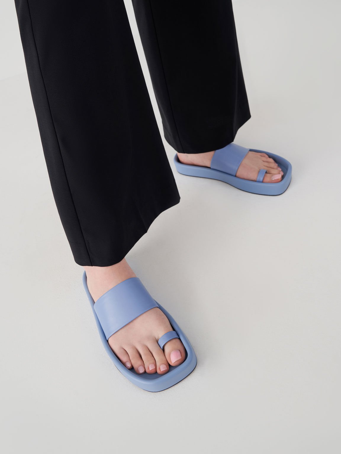 Sandal Flat Lilou Toe-Ring, Blue, hi-res