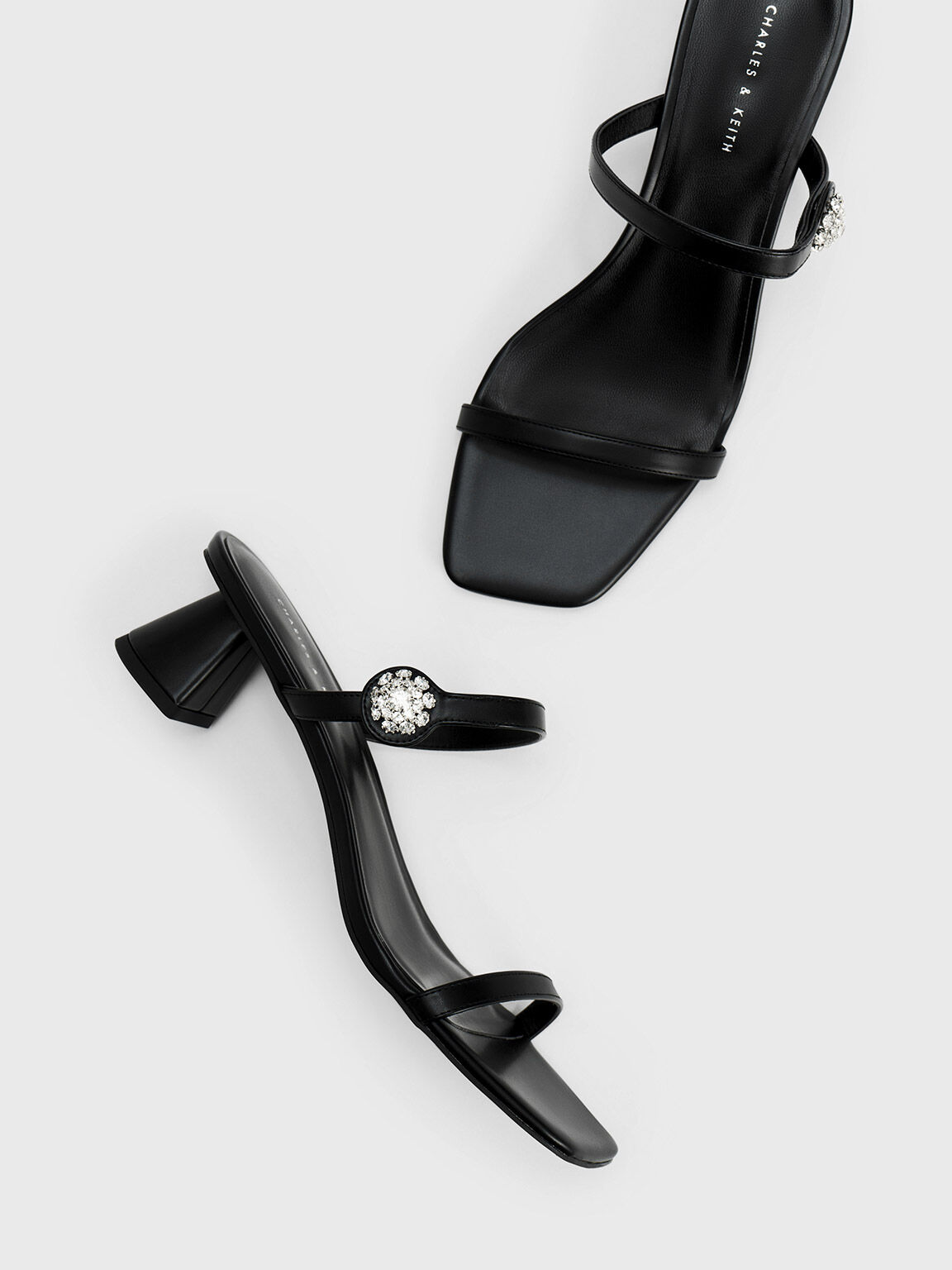 Sepatu Mules Trapeze Heel Gem Embellished, Black, hi-res