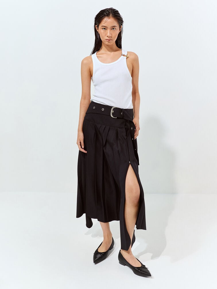 Sepatu Cap-Toe Briella Satin, Black Textured, hi-res