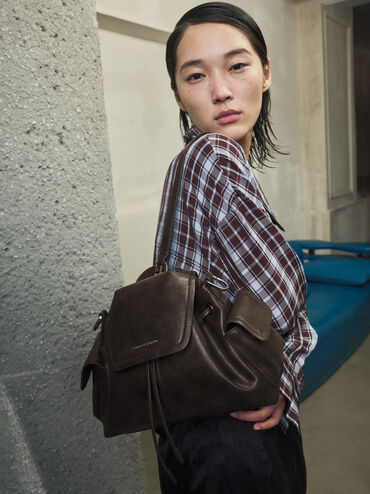 Tas Bucket Side-Pocket Noane, Dark Brown, hi-res