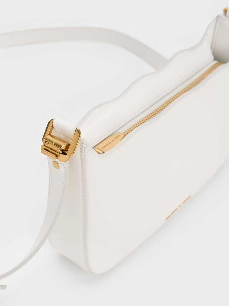 Braided Chain-Link Wavy Bag, White, hi-res