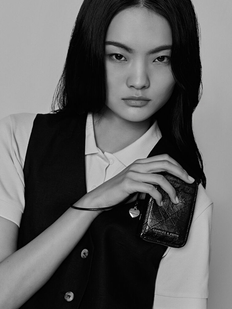 Apfra Quilted Wristlet, Black, hi-res