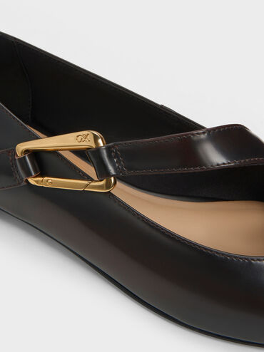 Sepatu Mary Jane Daena Leather Asymmetric-Strap, Dark Brown, hi-res