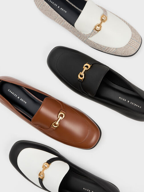 Sepatu Loafers Metallic Accent Two-Tone Round-Toe, Multi, hi-res