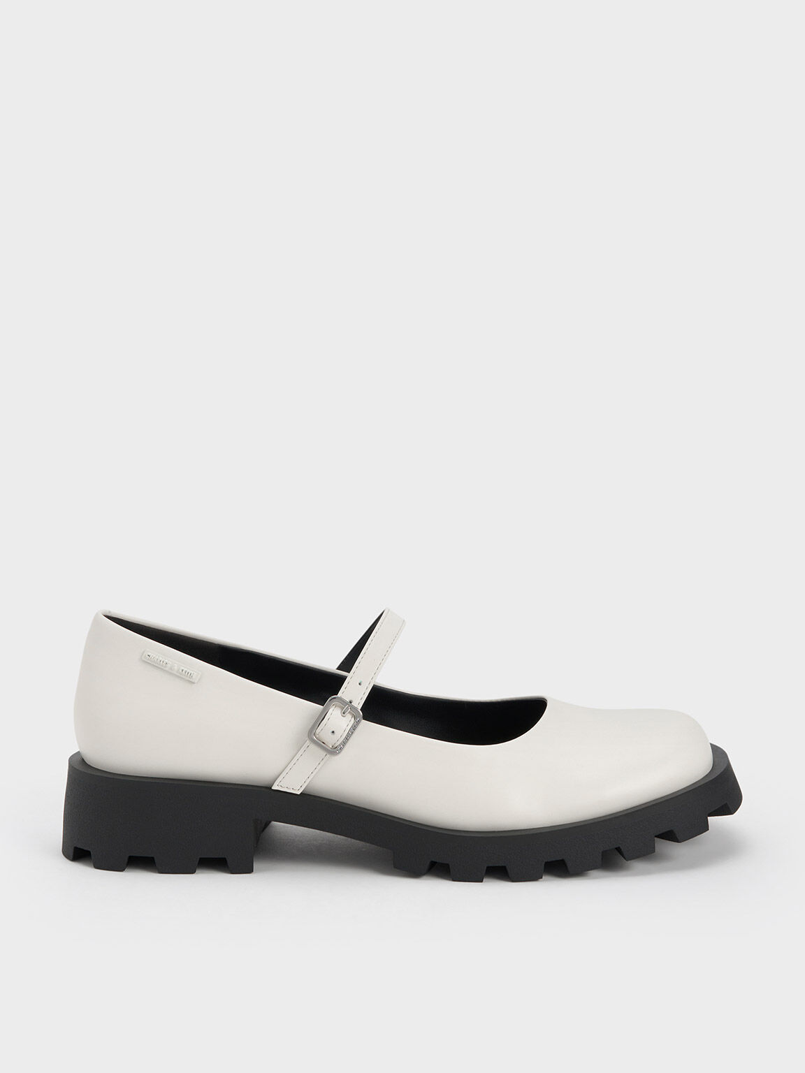 Sepatu Mary Janes Rounded Square-Toe, White, hi-res