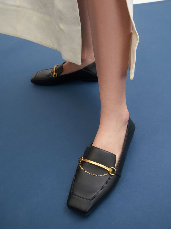Sepatu Loafers Metallic Accent, Black, hi-res