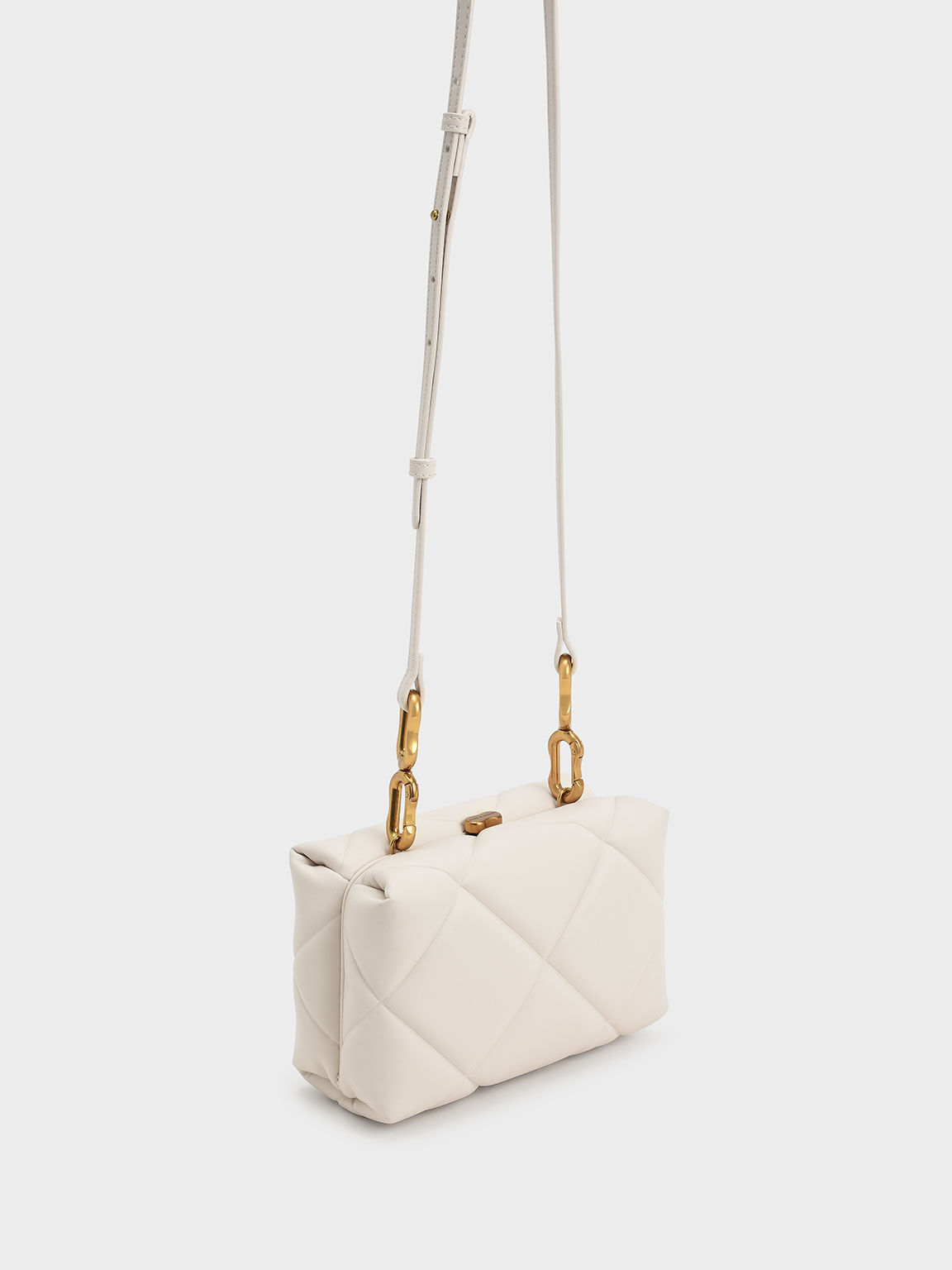Gemma Chunky Chain Handle Quilted Boxy Bag, Cream, hi-res