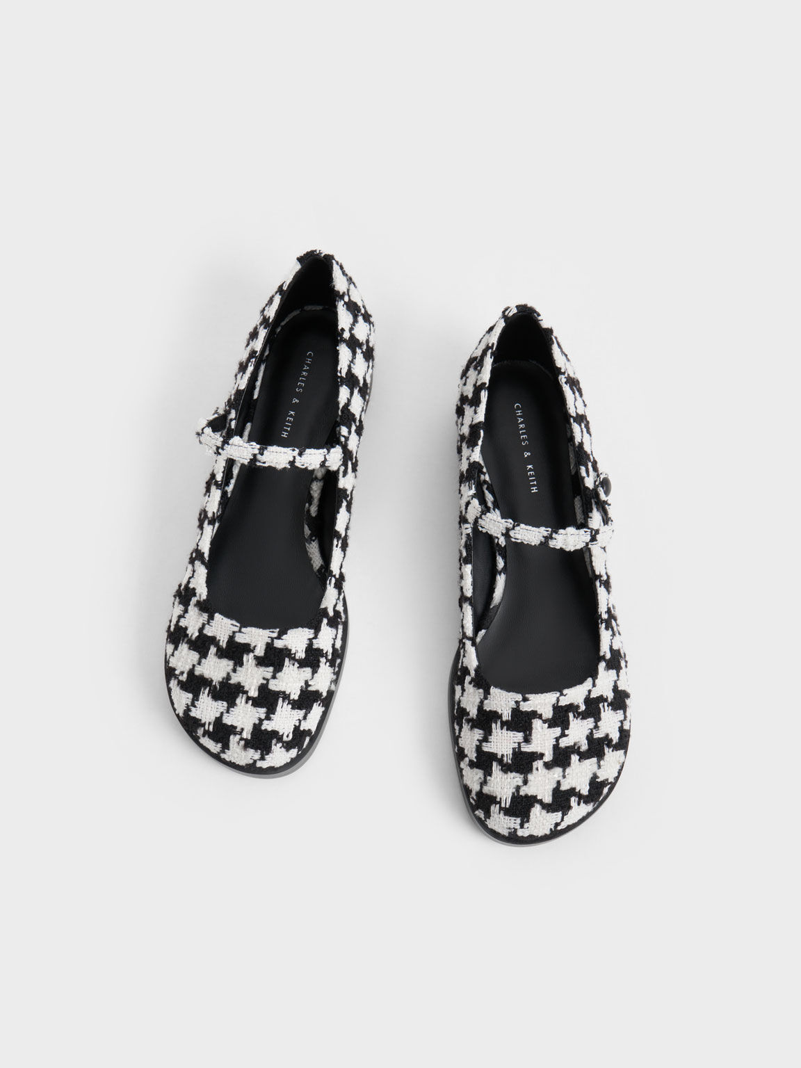 Sepatu Mary Janes Tweed Metallic Accent, White, hi-res