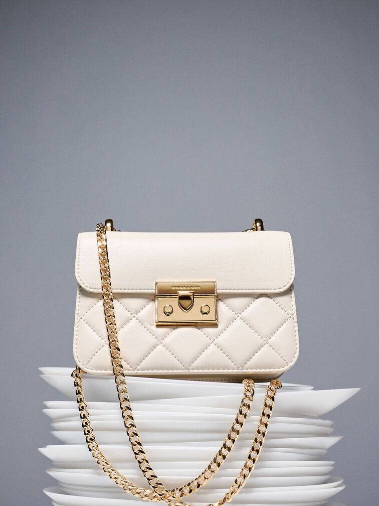Tas Chain-Handle Quilted Alva, Cream, hi-res