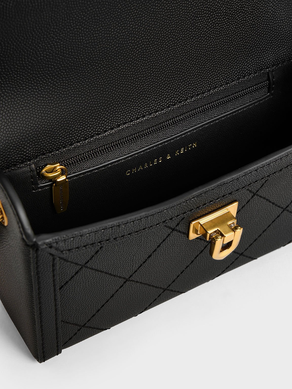 Women s Clutches Shop Exclusive Styles CHARLES KEITH ID